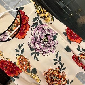 Floral top